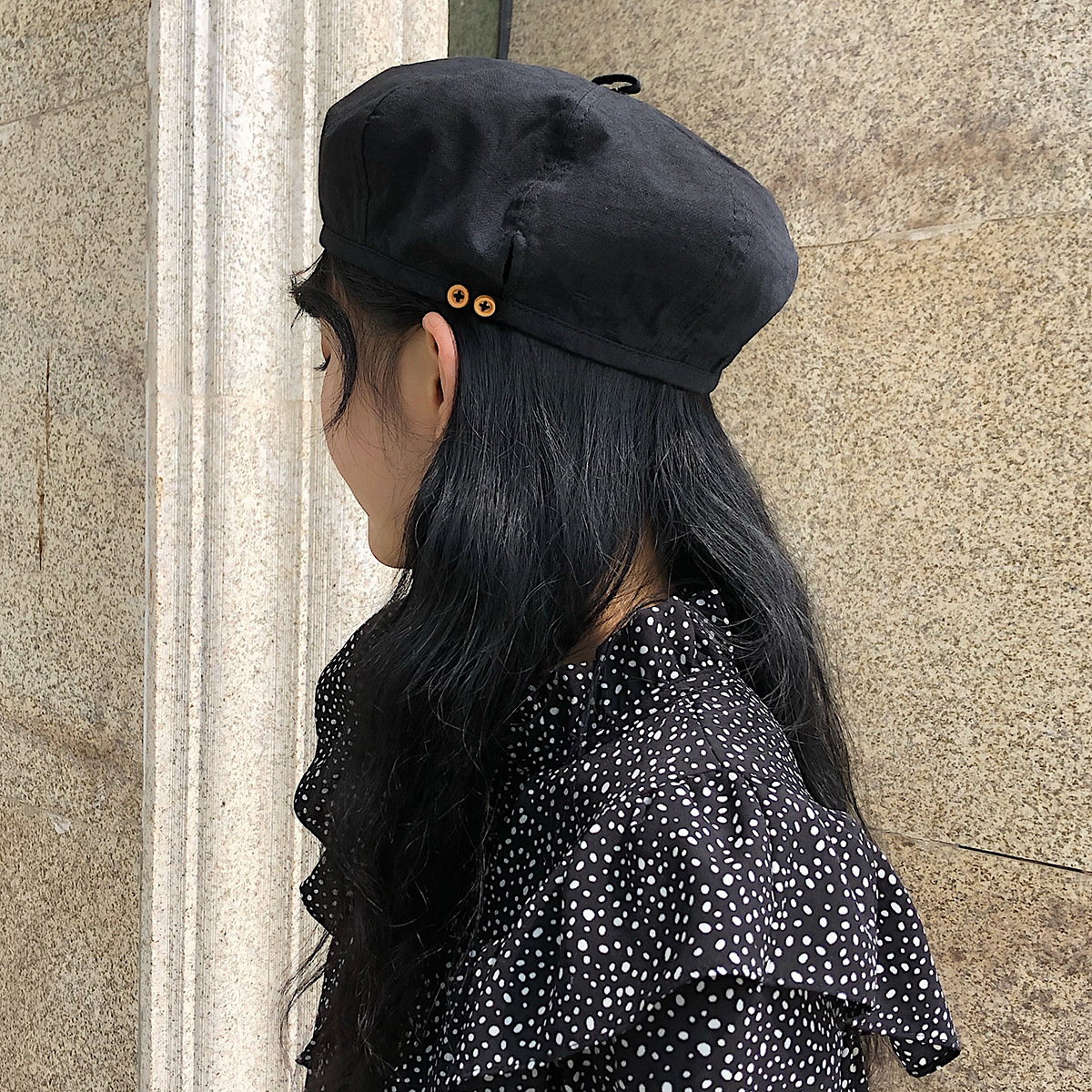 Automne Nouveau Bouton Béret Double Face Couleur Unie Chapeau Octogonal De Mode Coréenne display picture 1