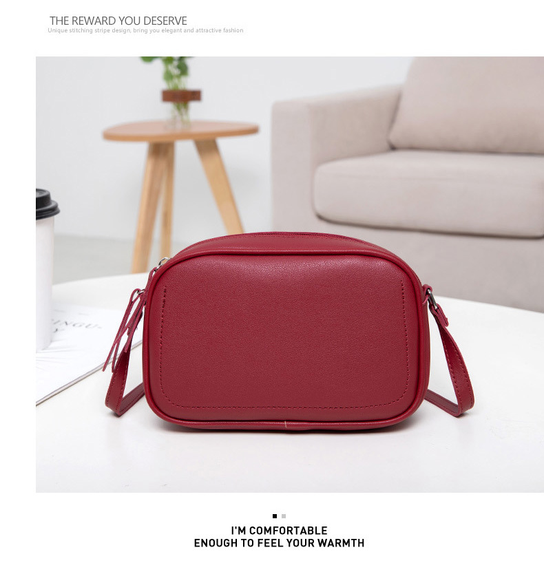 Korean Solid Color Shoulder Multifunctional Messenger Bag display picture 12