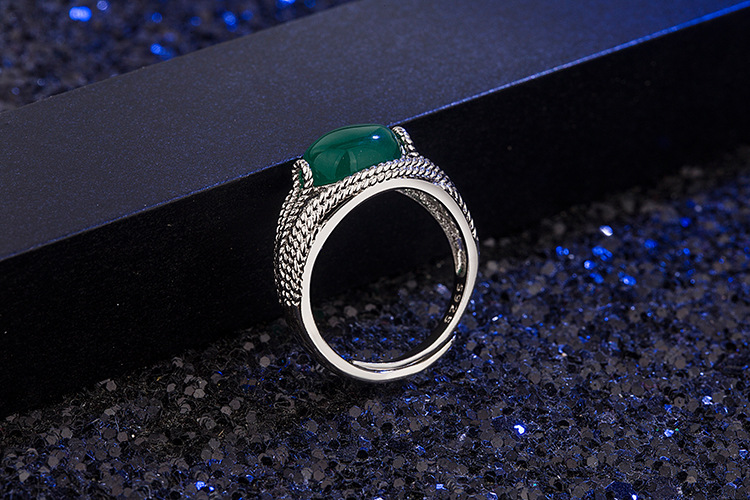 Korean Hetian Jasper Inlaid Green Chalcedony Retro Green Agate Ring Fashion Jewelry display picture 5