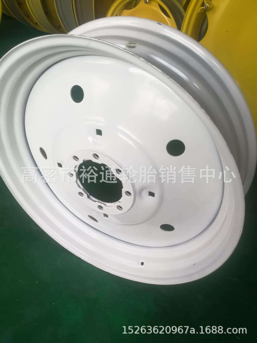 轮胎配钢圈8.3-9.5-11.2-12.4-13.6-14.9-16.9-18.4-20-24-28-38