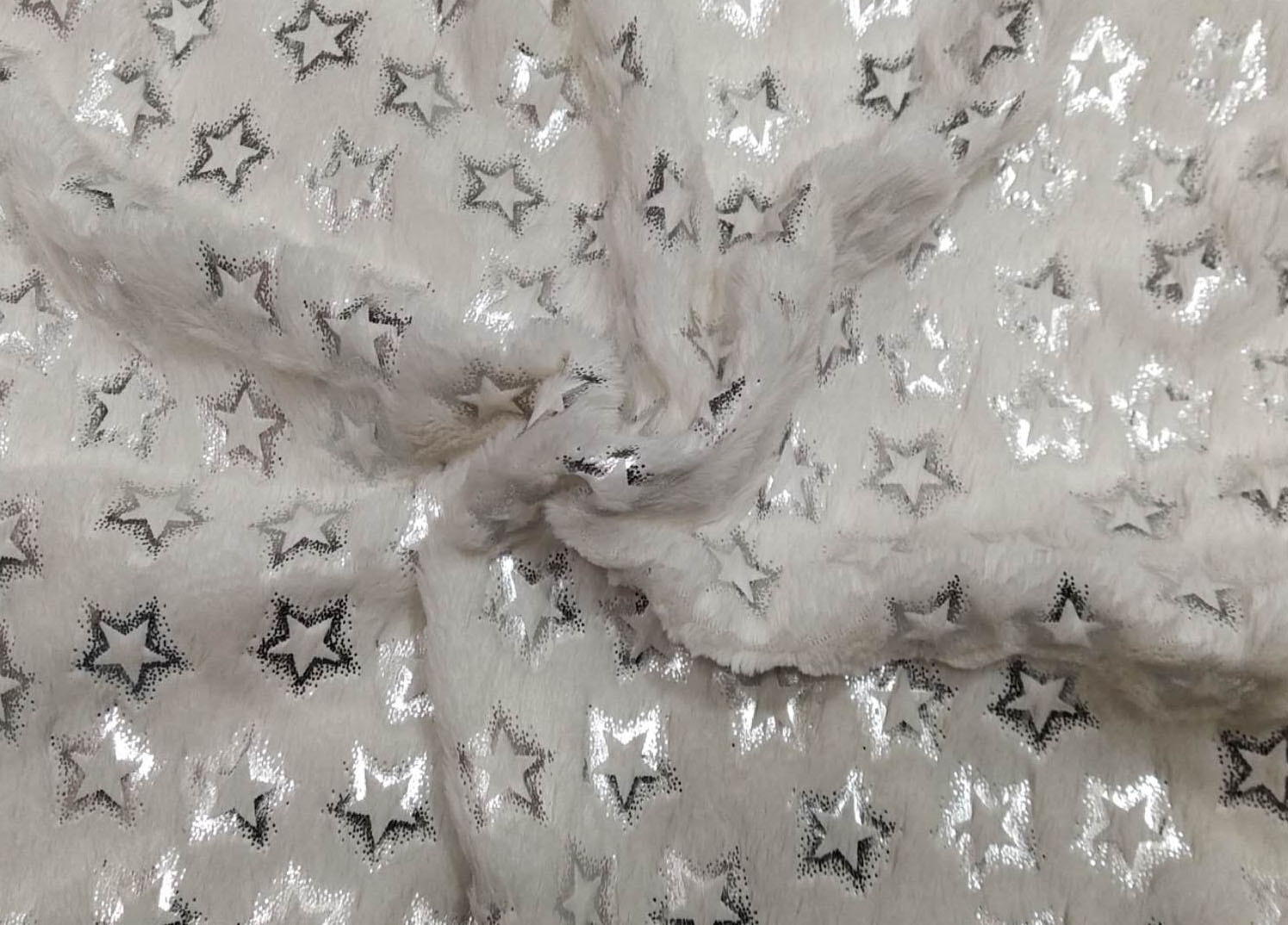 厂家供应 经典花型  pv绒 兔毛 烫金 星星