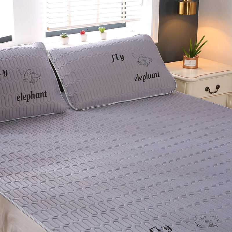 廠家直銷涼感絲乳膠涼席三件套夏季可水洗空調冰絲軟席1.5米1.8米