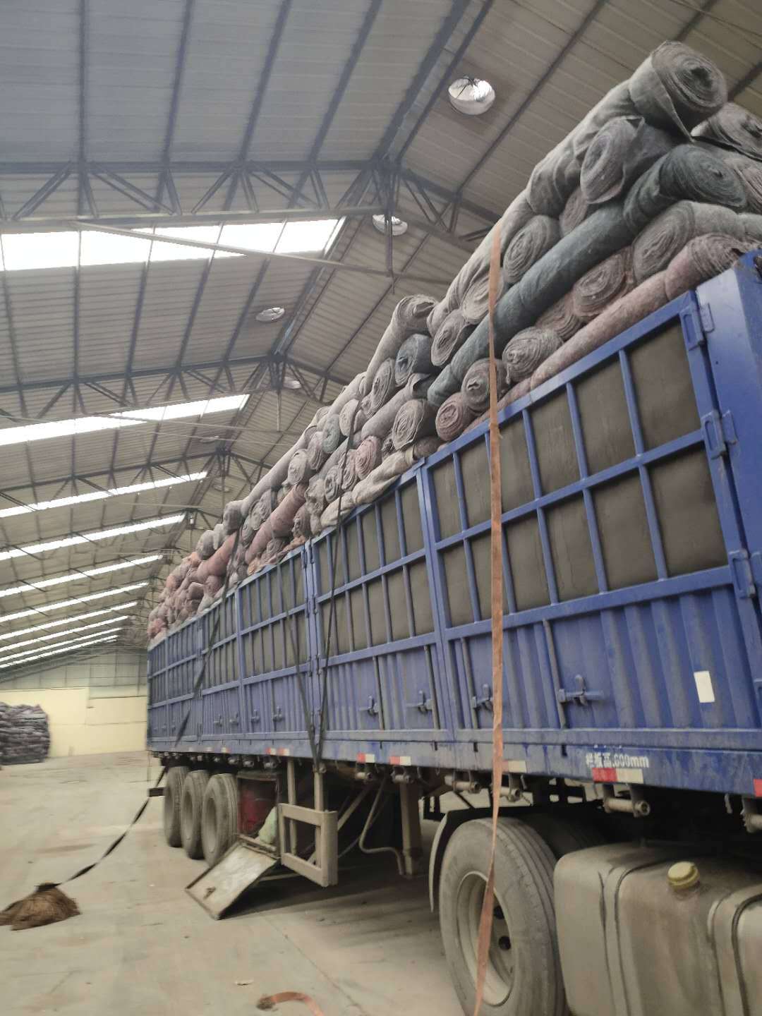 源头厂家 毛毡 公路养护毛毯 无纺布拉力毡 黑心棉大棚保温|ms