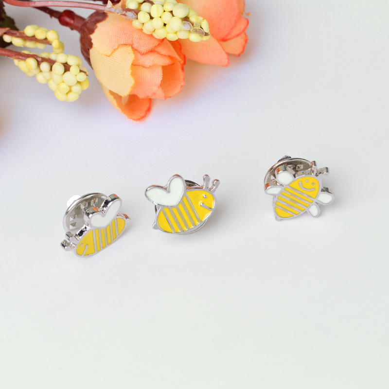 New Insect Cartoon Bees Brooch Set display picture 2