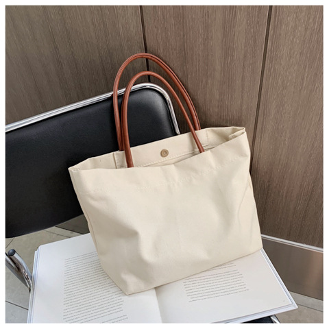 New Large-capacity Women's New Trendy Fashion All-match Shoulder Portable Tote Bag display picture 6