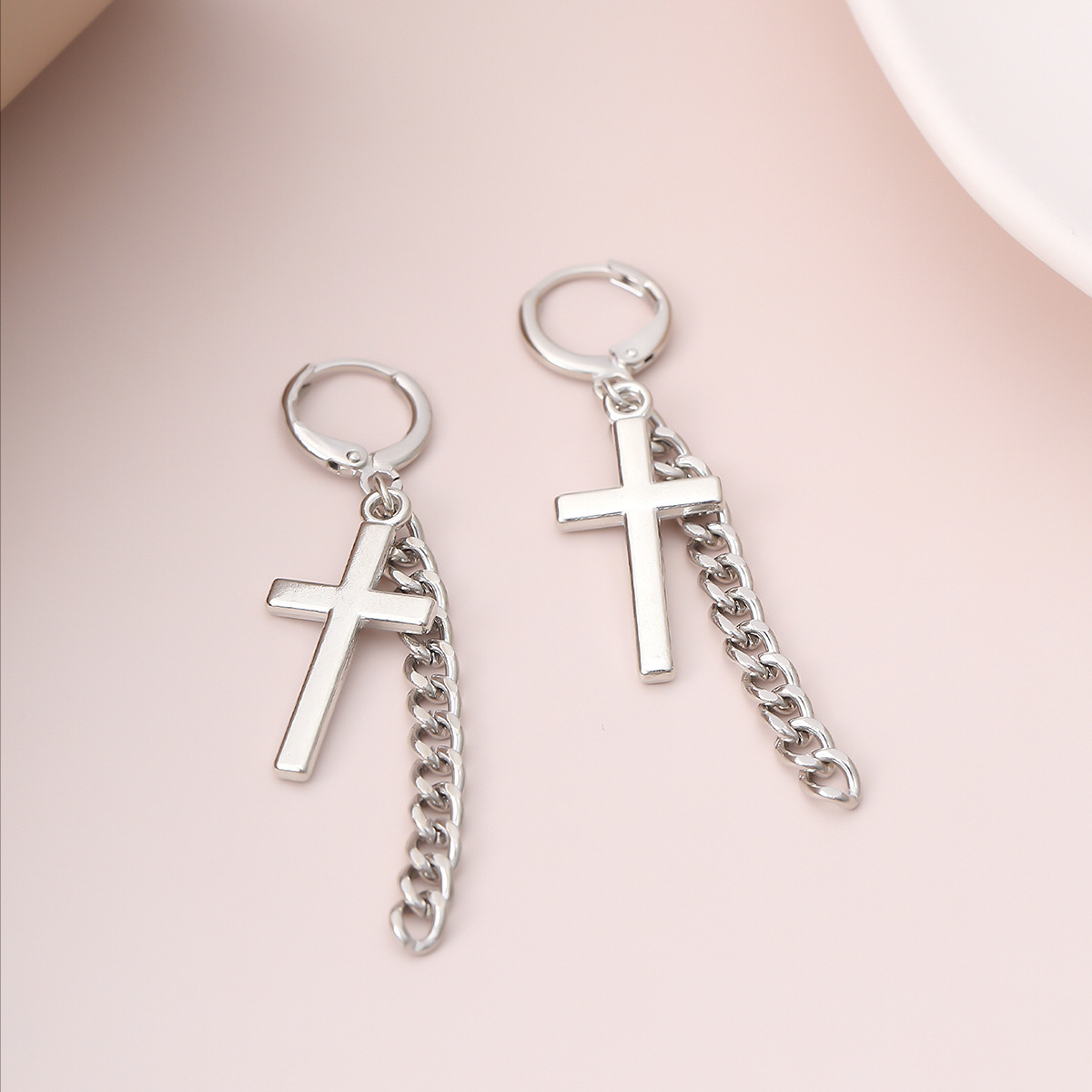 Fashion Cross Plating Iron No Inlaid Earrings display picture 6