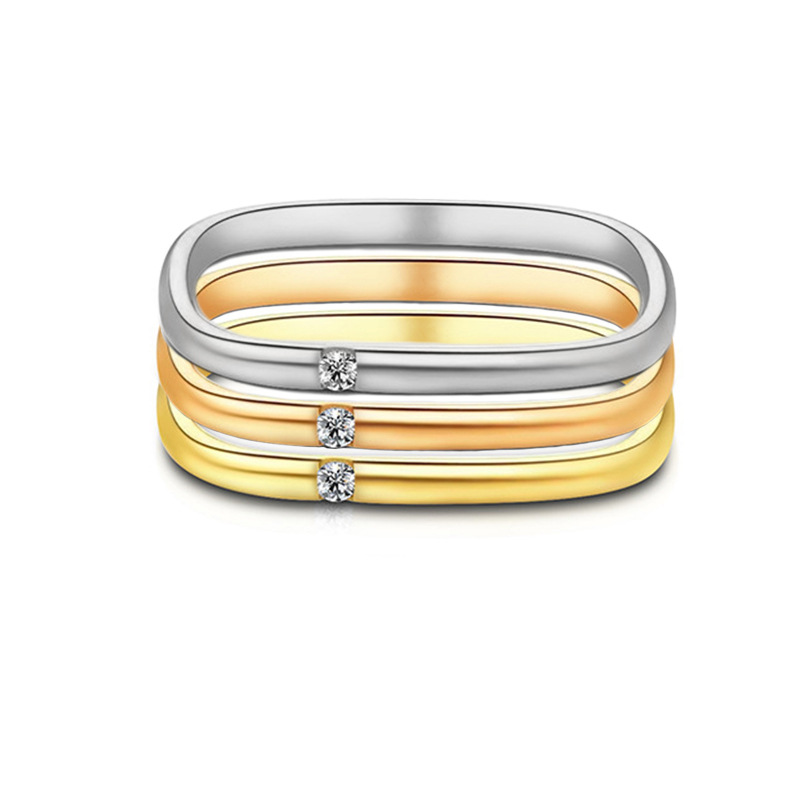 Titan Stahl Gold Kleine Quadratische Ring Geschenk Beliebt Schmuck Titan Stahl Quadratische Ring display picture 1