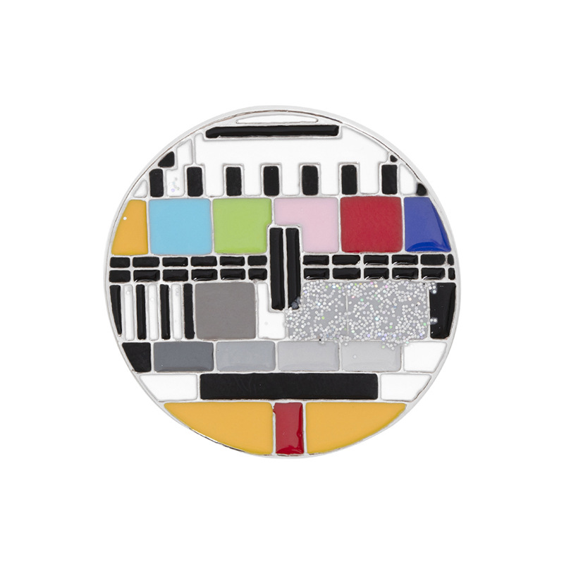 New Creative Retro Tv Channel Brooch display picture 8