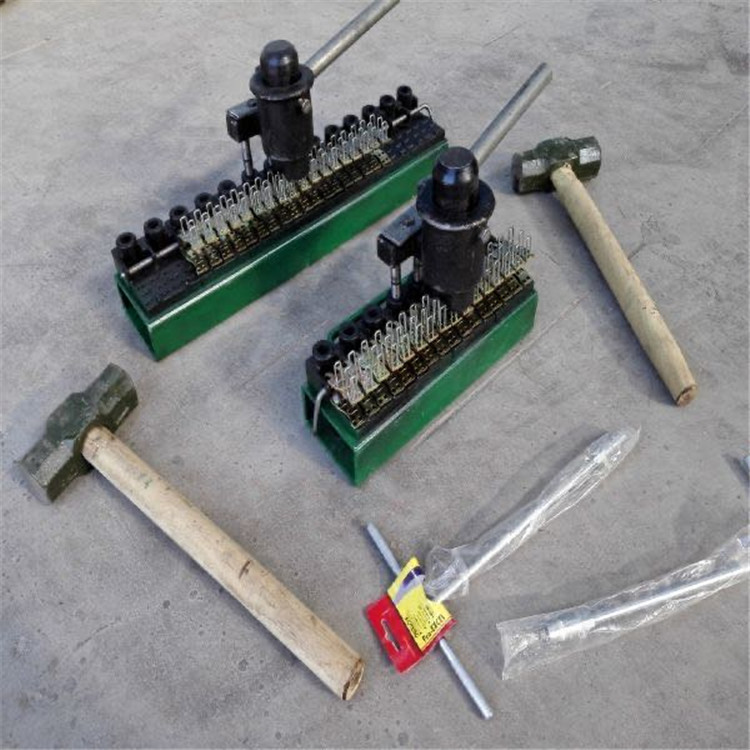 03c05418221d7fa84fda4ce3535a5a