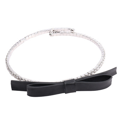 Européen Et Américain Nouvelle Célébrité Internet Digne Strass Collier Ras Du Cou Mode Doux Strass Velours Arc Tour De Cou Collier display picture 7