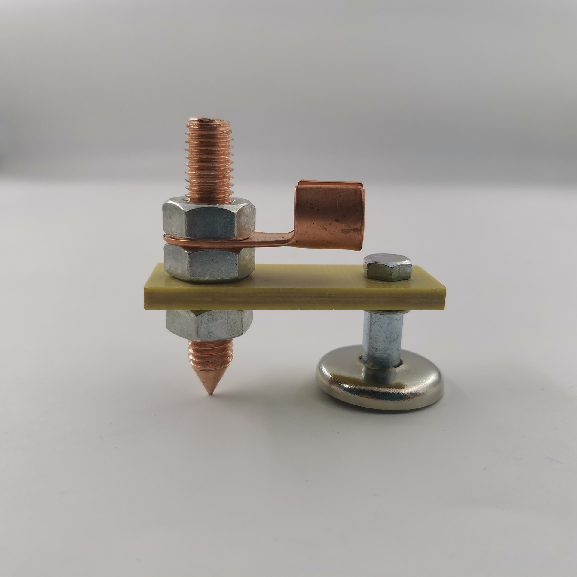 电焊机磁力搭铁神器电焊机搭铁线夹新型接地强磁搭铁头地线夹配件