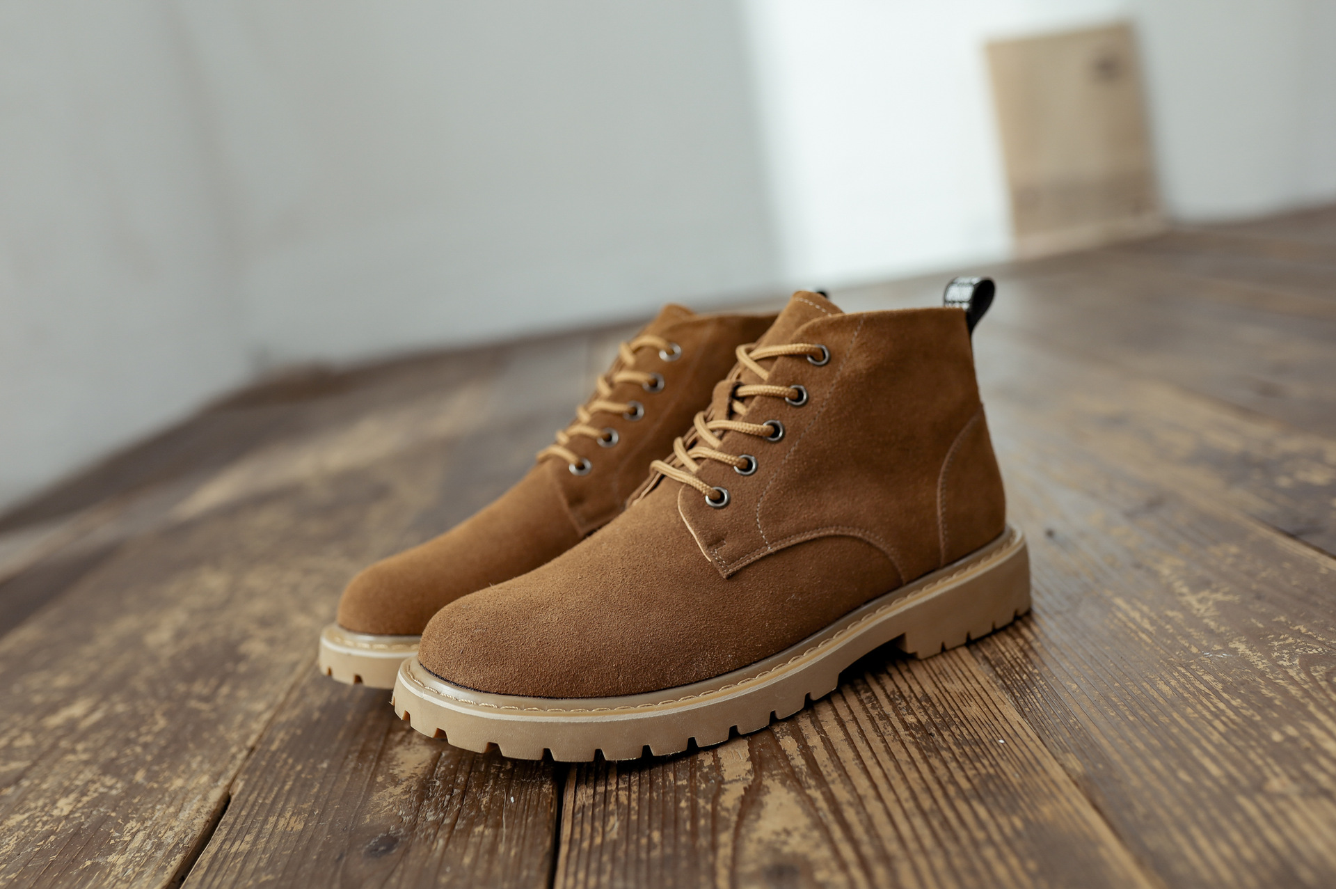 Stivaletti uomo in pelle stile martin stringati casual_voghion.com