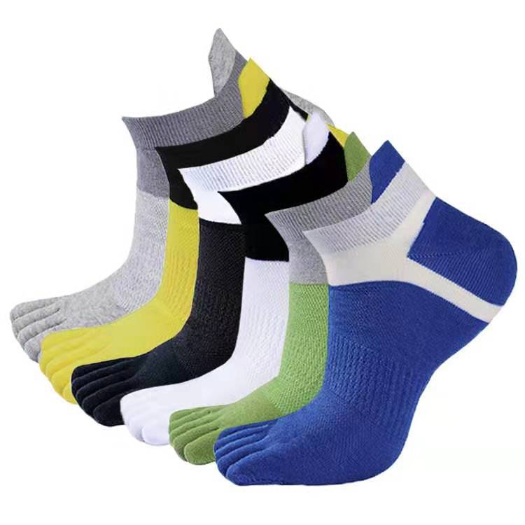 Men's sports socks