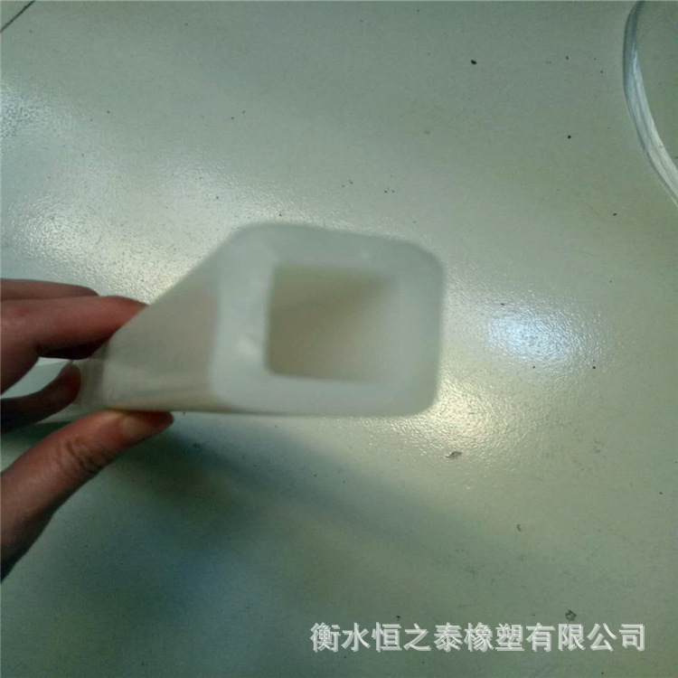 供应硅胶管 白色工业硅胶管 抗弯曲橡胶管 可定制耐高温硅胶管