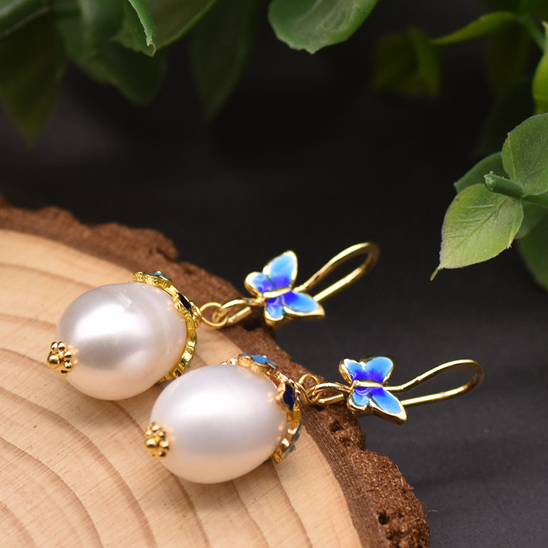Clouds, Flower, Butterfly Pattern Women'S Gender Ethnic Style Clouds Flower Butterfly Pearl Copper Drop Earrings 1 Pair
