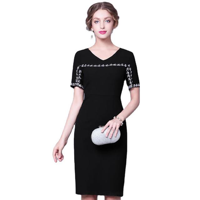 Zhili V-neck dress 2020 new summer Nail Drill Hepburn style small black skirt with waist closing and thin temperament