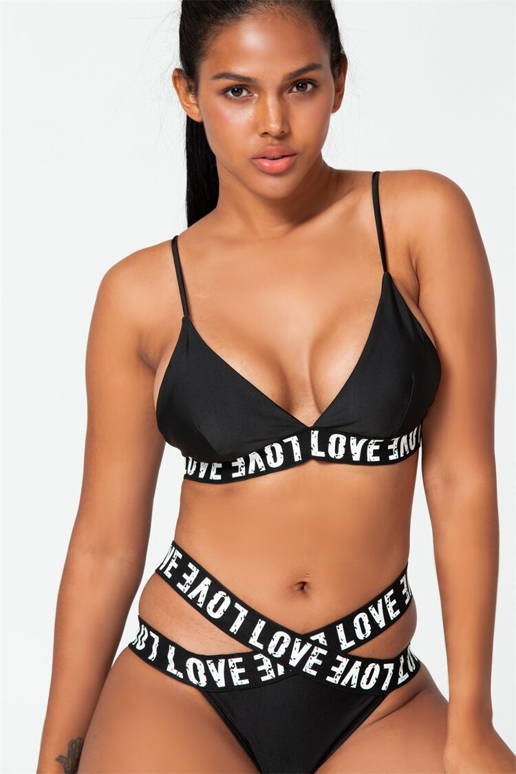 Nuevo bikini de traje de baño de bikini dividido con letras de color sólido sexy NSHL2232