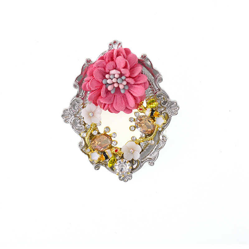 Broche De Corona De Flores Para Mujer De Moda display picture 8