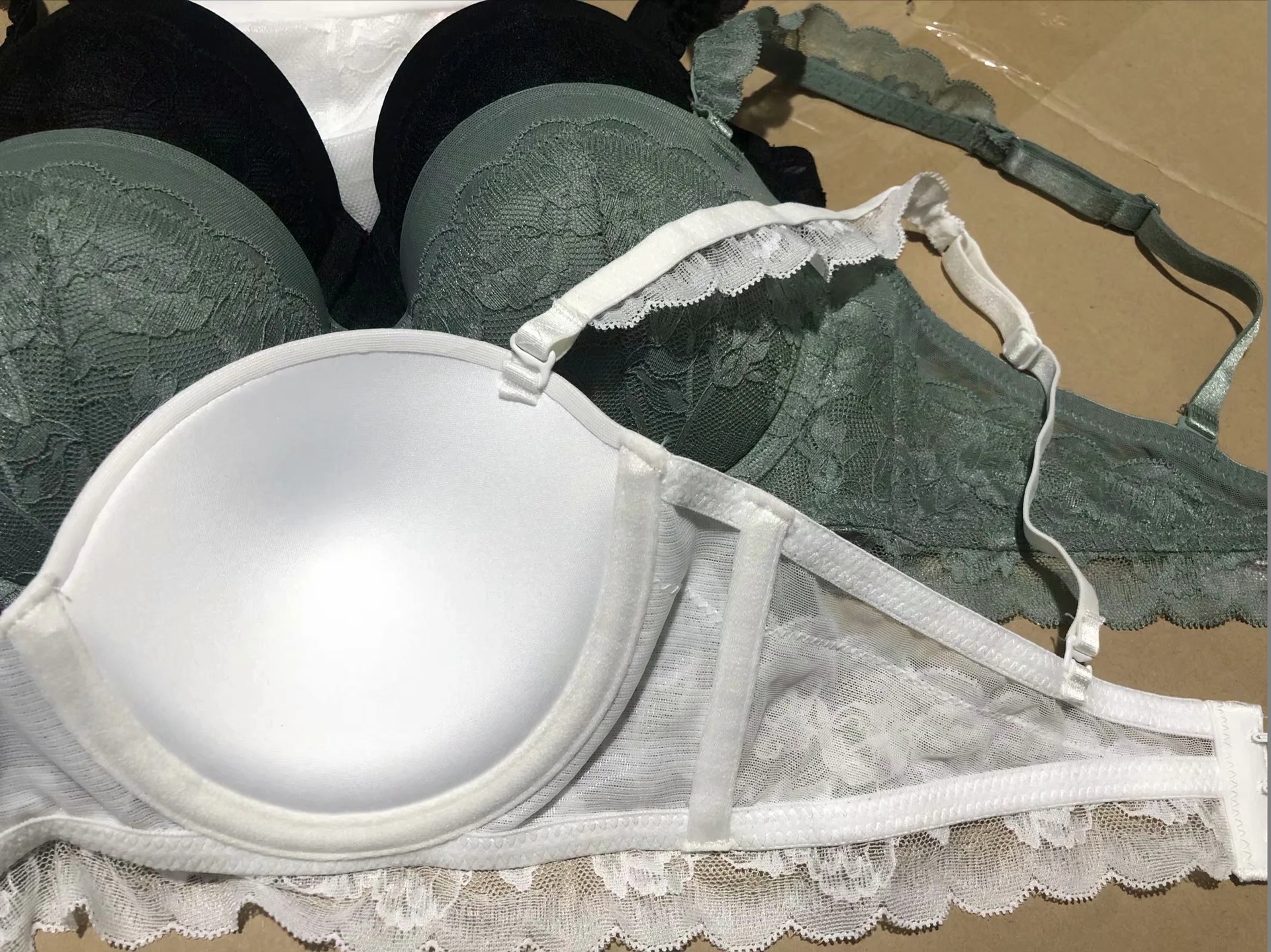 New Sexy Lace Overlay Half Cup Gathering Women's Bra Set Wedding Off the Shoulder Underwear_voghion.com