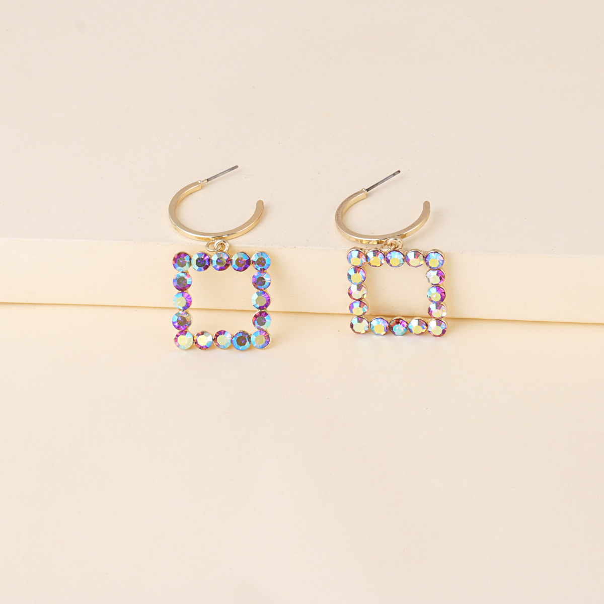 54439 Korean Style New Fashion All-match Diamond Geometric Earrings Artificial Water Geometric Stars Earrings Cross-border Supply display picture 12