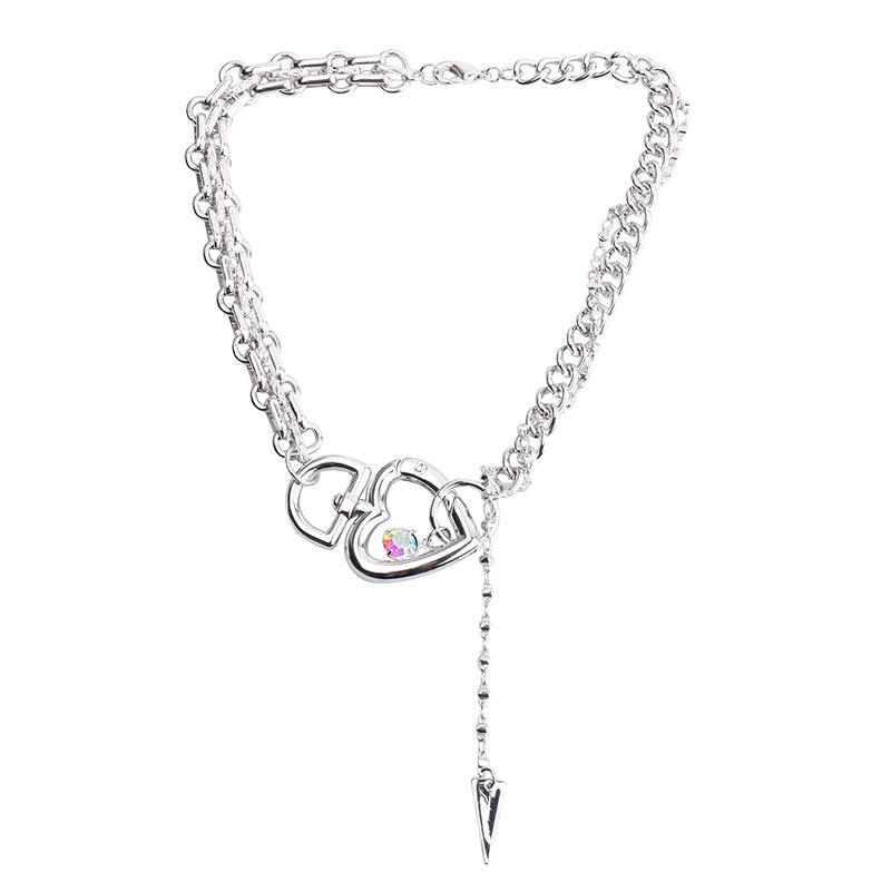 Europäische Und Amerikanische Modische Metall Dicke Kette Schlüsselbein Kette Choker Halskette Internet-promi Liebe Schnalle Quaste Kurze Halskette Halskette display picture 5