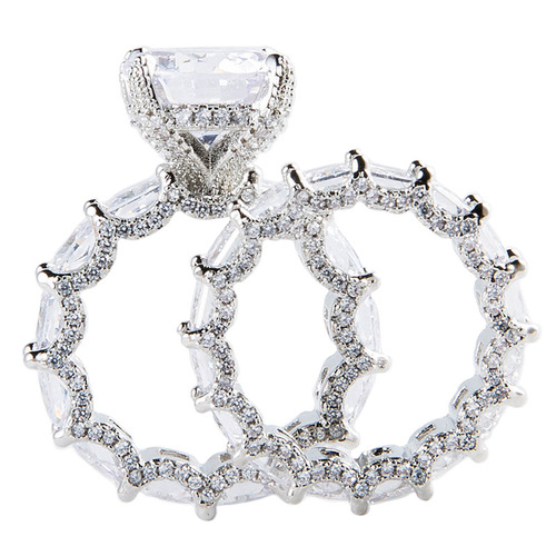 NVNVTHUI Rich Granny's Sugar Cube 2.5 Carat Sparkling Diamond Ring Plated with 18K White Gold Sugar Cube Zirconia Ring Set Combination