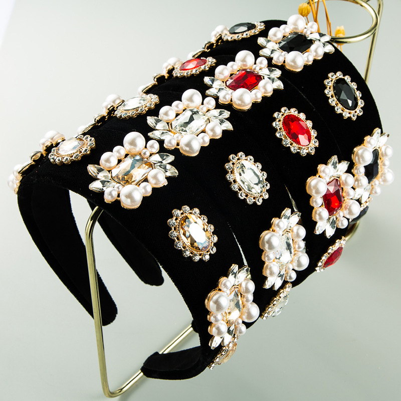 Bandeau De Perles En Tissu De Velours Or Noir Exagéré Bandeau De Perles De Fleurs Rétro Baroque Incrusté De Strass Bandeau display picture 2