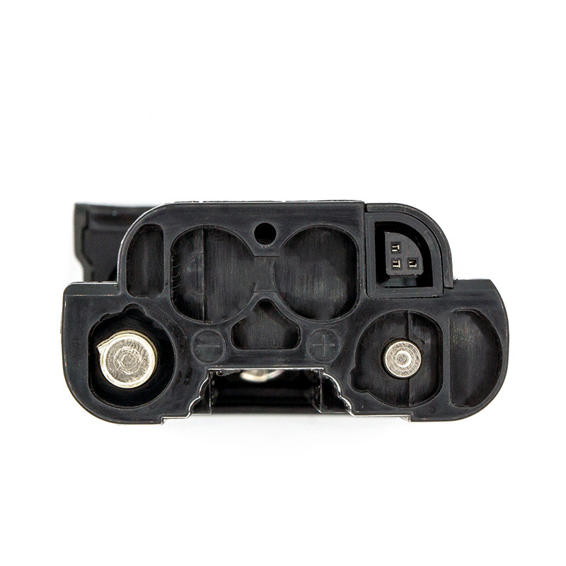 厂家直供CS适用佳能EOS 1D Mark II 1DS数码NP-E3正品相机电池