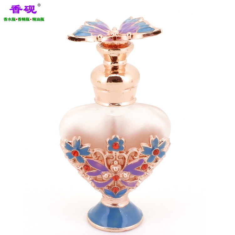 香砚定做款6ml三朵花湖蓝色底座心形贵夫人蝴蝶瓶盖摆件2.j