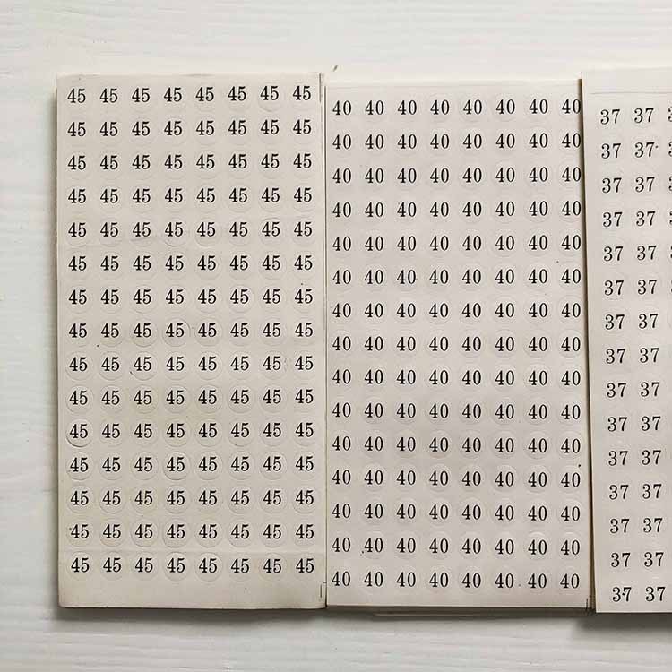 现货服装鞋类圆形不干胶尺码标签贴不干胶贴