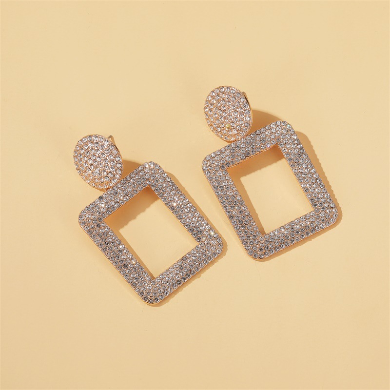 Fashion Exaggerated Earrings Flash Diamond Geometric Square Earrings Retro Diamond Earrings For Women Nihaojewelry Wholesale display picture 4