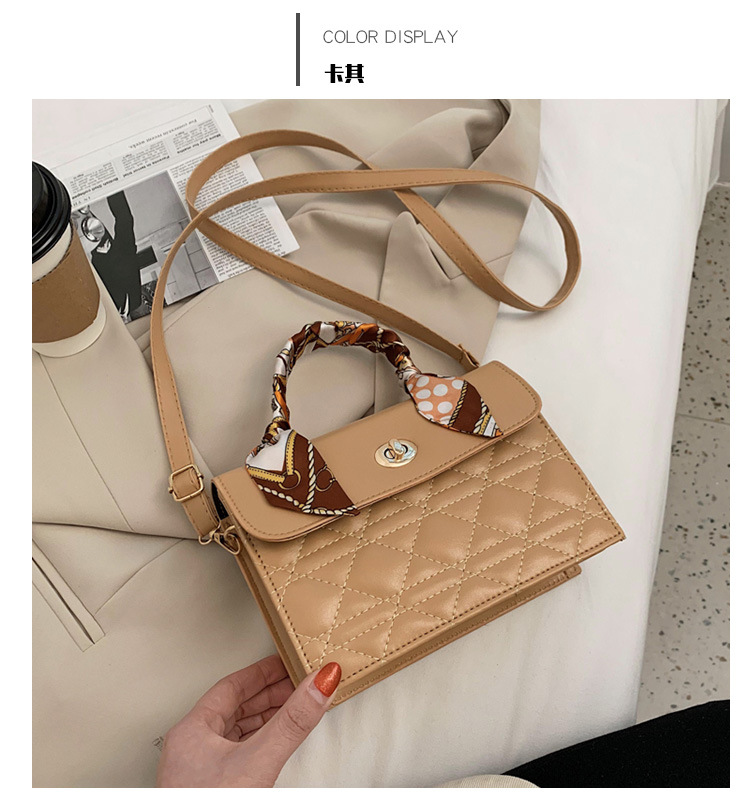 Autumn And Winter Portable Rhombus All-match Single Shoulder Messenger Small Square Bag display picture 6