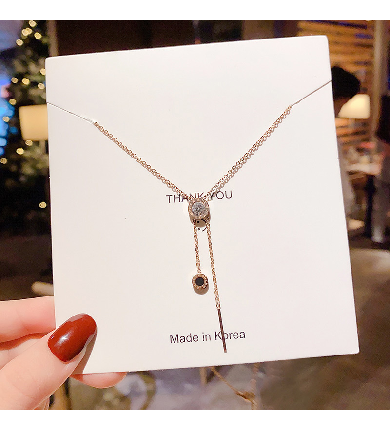 Rose Gold Titanium Steel Necklace Female Simple Temperament Chain Wholesale display picture 1