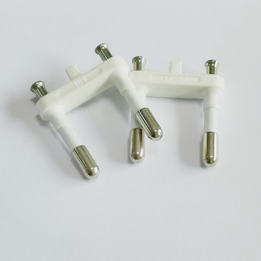 供应欧规内架插头配件 欧洲头欧标插头支架环保阻燃