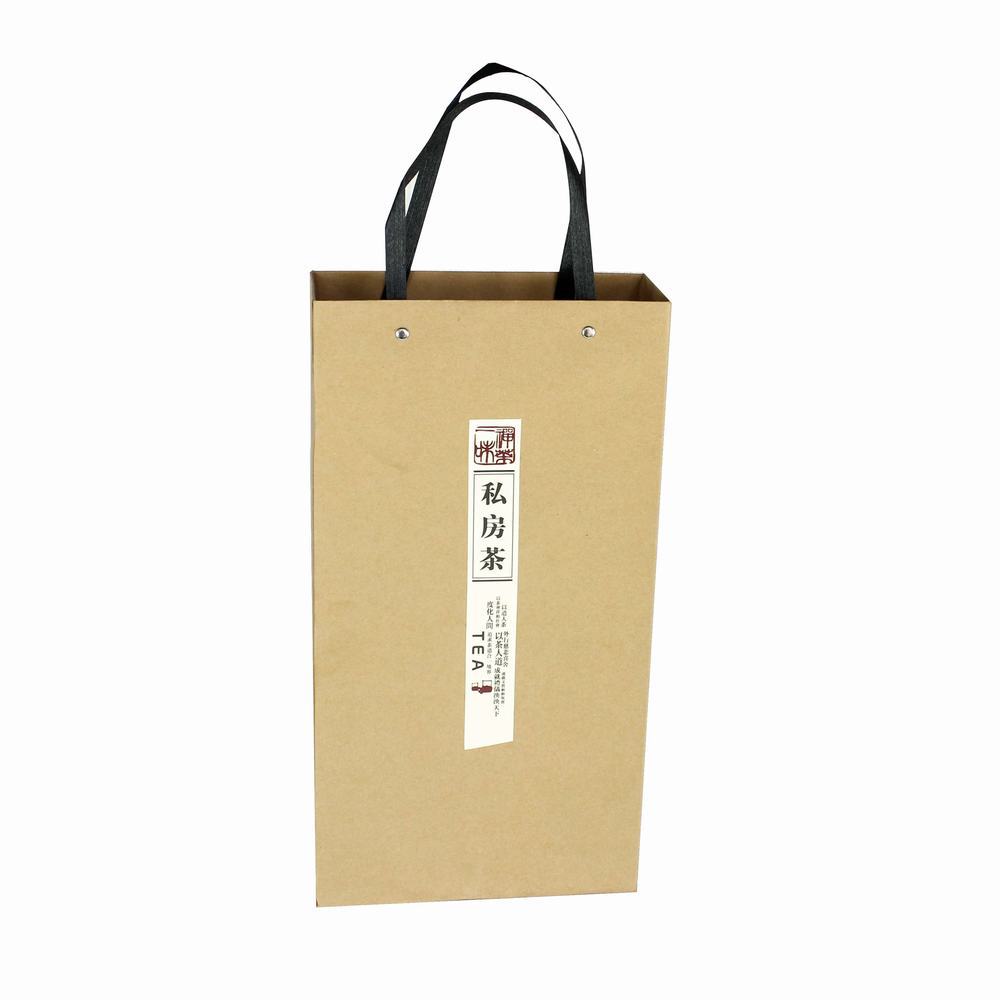 纸质手提袋适用于化妆品，礼品类包装，颜色尺寸款式可定制