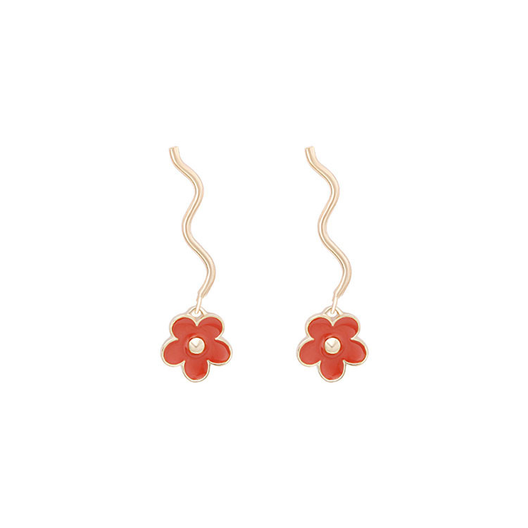 Simples Petites Boucles D&#39;oreilles À Fleurs Émaillées De Couleur Vitalité Jaune En Gros Nihaojewelry display picture 2