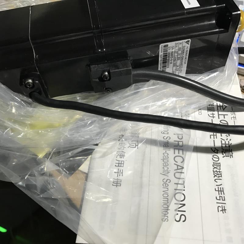 全新YASKAWA SGDM-30ADA,3KW，当天发货，，.