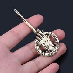 European and American film and television Thrones peripherals, Hand of the King brooch, clothing alloy pin foreign trade