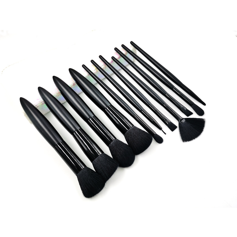 新款11支黑色化妝刷套裝跨境爆款腮紅散粉眼影刷美妝工具廠家直銷