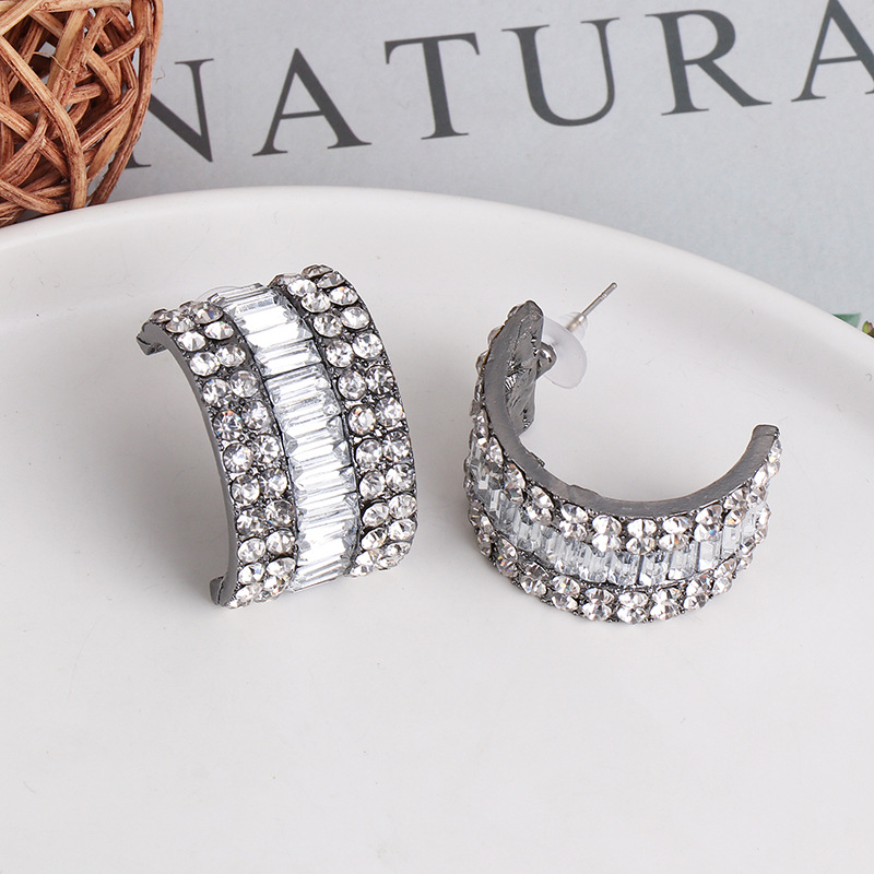 Fashion C Shape Diamond Alloy Acrylic Earrings Ear Studs display picture 6