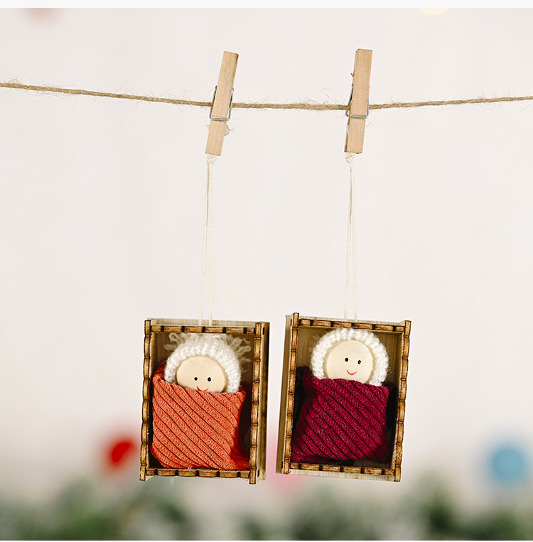 Christmas Wooden Box Small Doll Pendant display picture 6