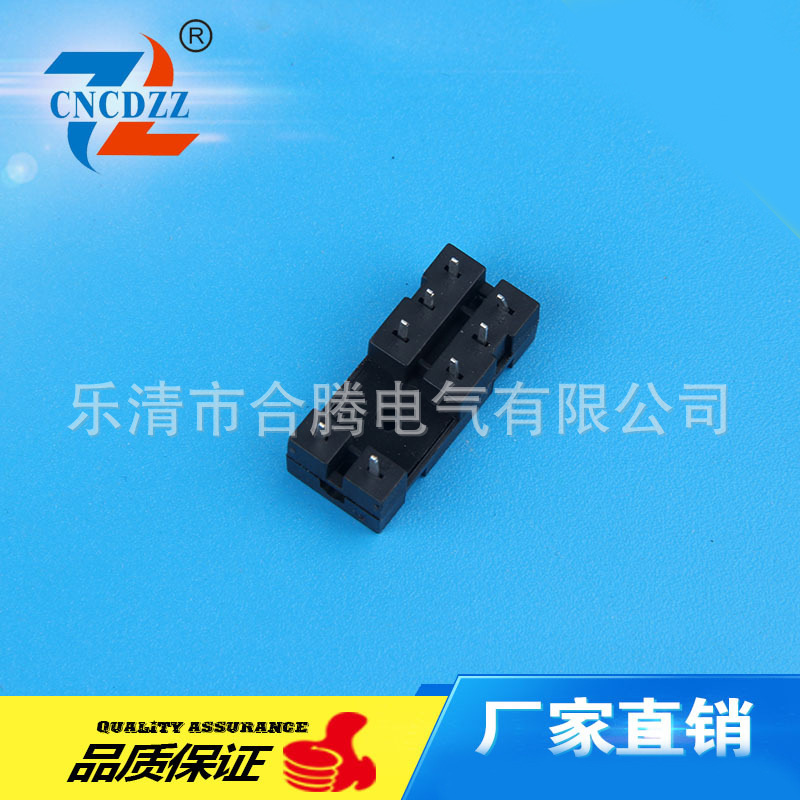 3066442754_950559234