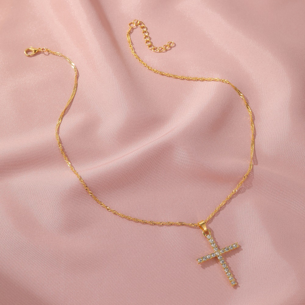 New Necklace Simple Cross Necklace Hollow Domineering Flying Dragon Necklace Imitation Gold Necklace Wholesale Nihaojewelry display picture 7