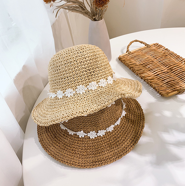 Women's Straw Hat Summer Sun-proof  Beach Lace Flowers Hat display picture 4