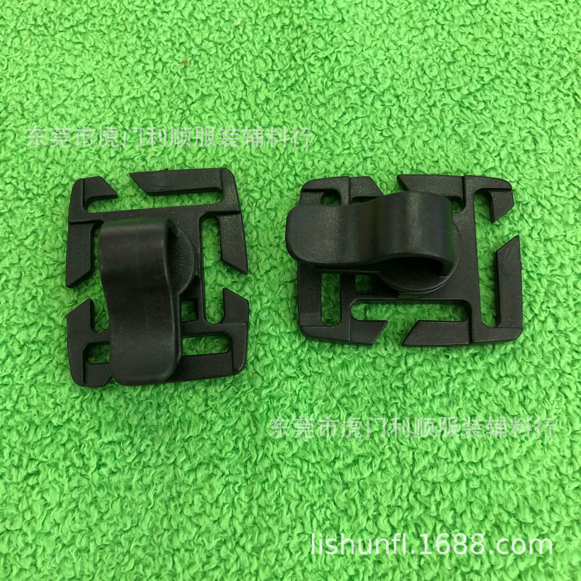 Готовый запас производителя 20*25 мм, аксессуары для уличного рюкзака, зажим для водопроводной трубы, пряжка, зажим для хранения, зажим для сумки для воды, зажим для трубы