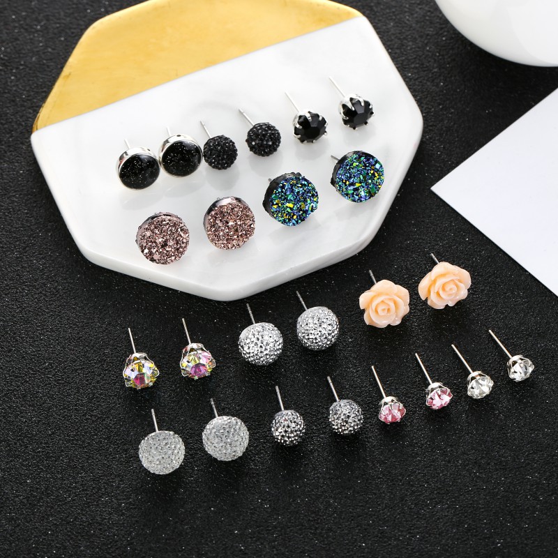 Hot Sale Mixed Color 12 Pairs Round Rhinestone Crystal Flower Earrings display picture 5