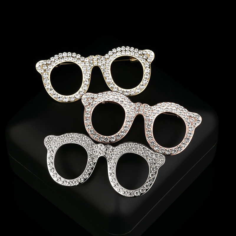 Simple Style Glasses Alloy Plating Unisex Brooches display picture 3