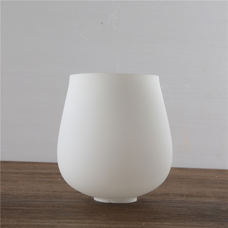 동남아 세대의 국경 간 공급 LED 전등갓 운송 피해 맞춤형 유리 램프의 무료 교체