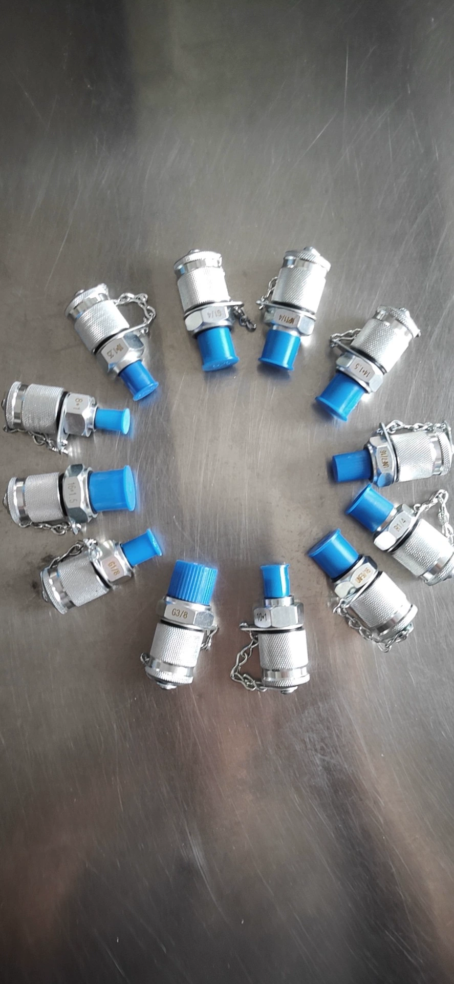 Производители поставляют экскаватор частей давления совместных