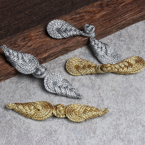 Gold and silver wire pipa buckle Chinese style retro women's skirt Hanfu cheongsam pipa buckle hand-woven gold button